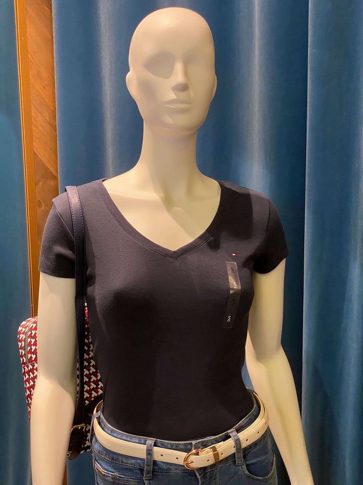 CAMISETA BÁSICA CUELLO EN V