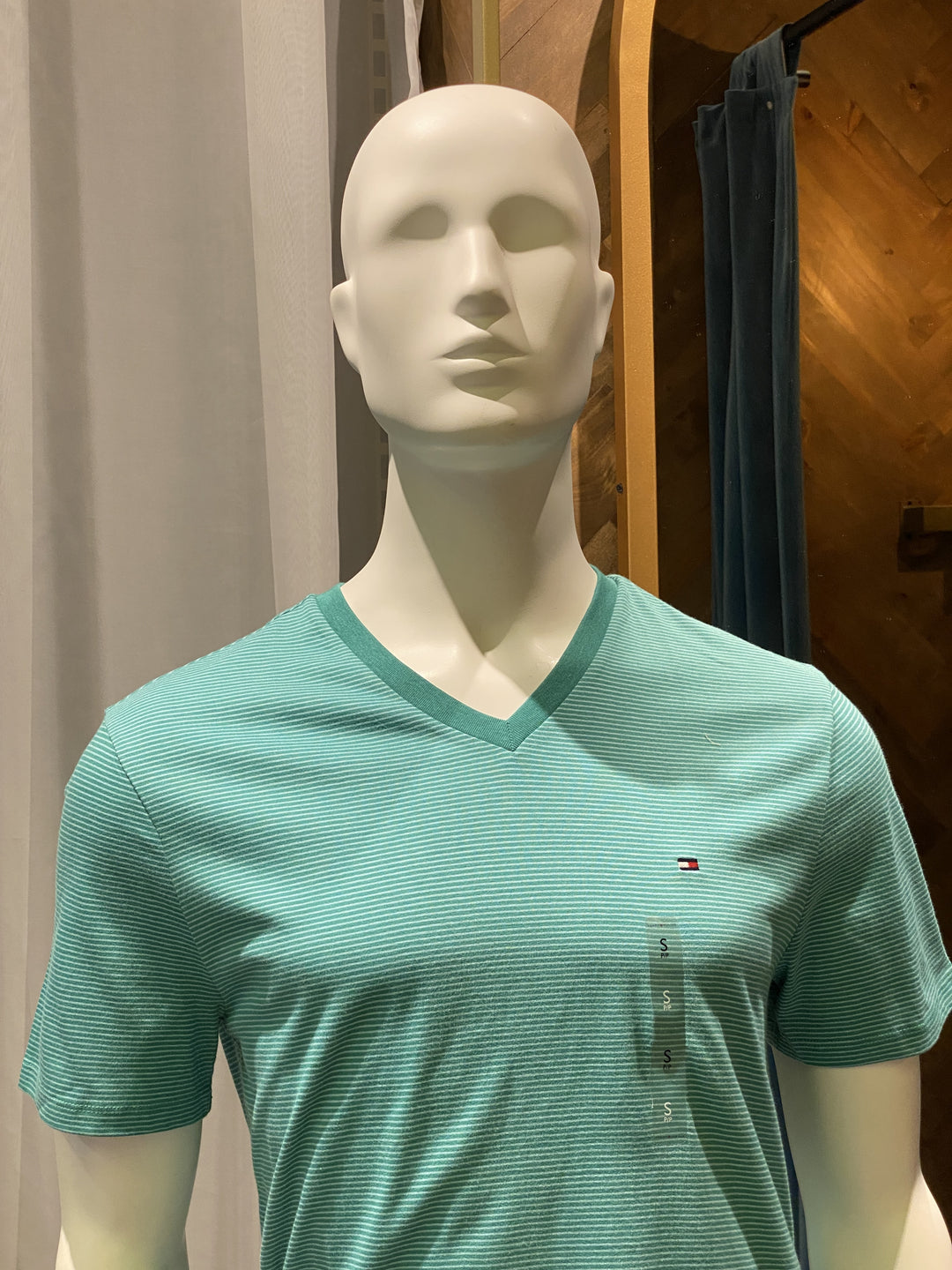 CAMISETA DE RAYAS CUELLO V TOMMY HILFIGER